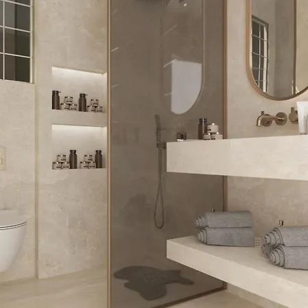 Lostsuites Korce